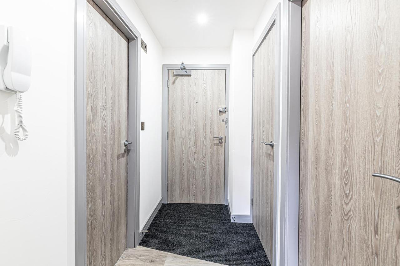Charles House Serviced Apartments Preston  Bagian luar foto