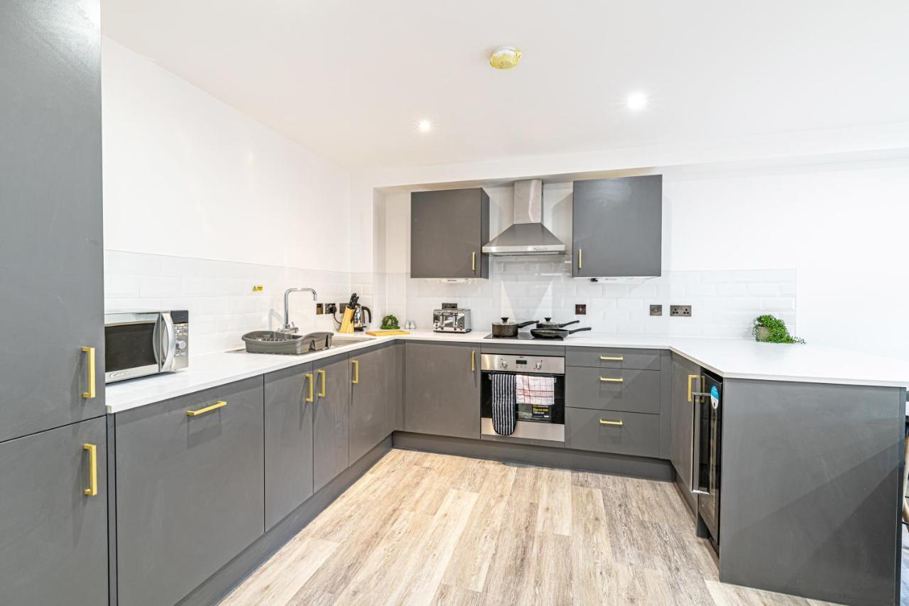 Charles House Serviced Apartments Preston  Bagian luar foto