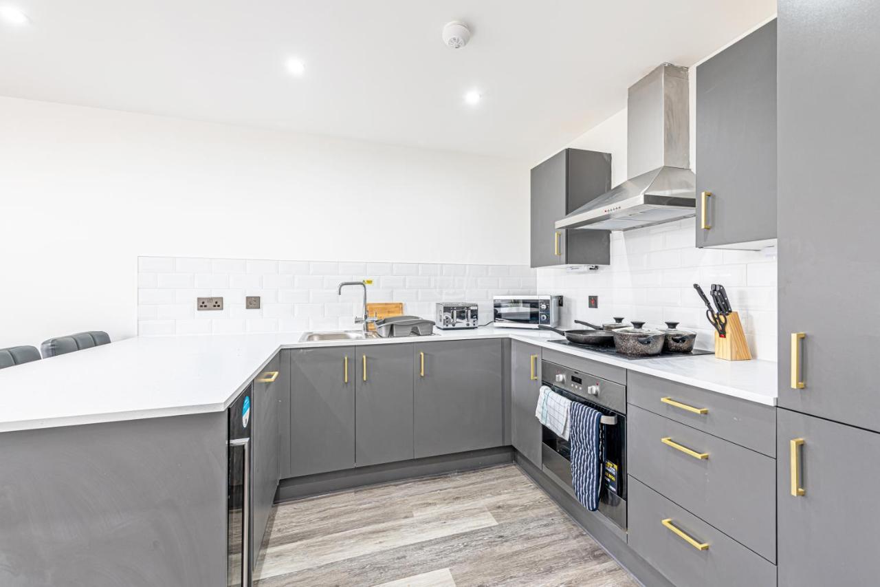 Charles House Serviced Apartments Preston  Bagian luar foto