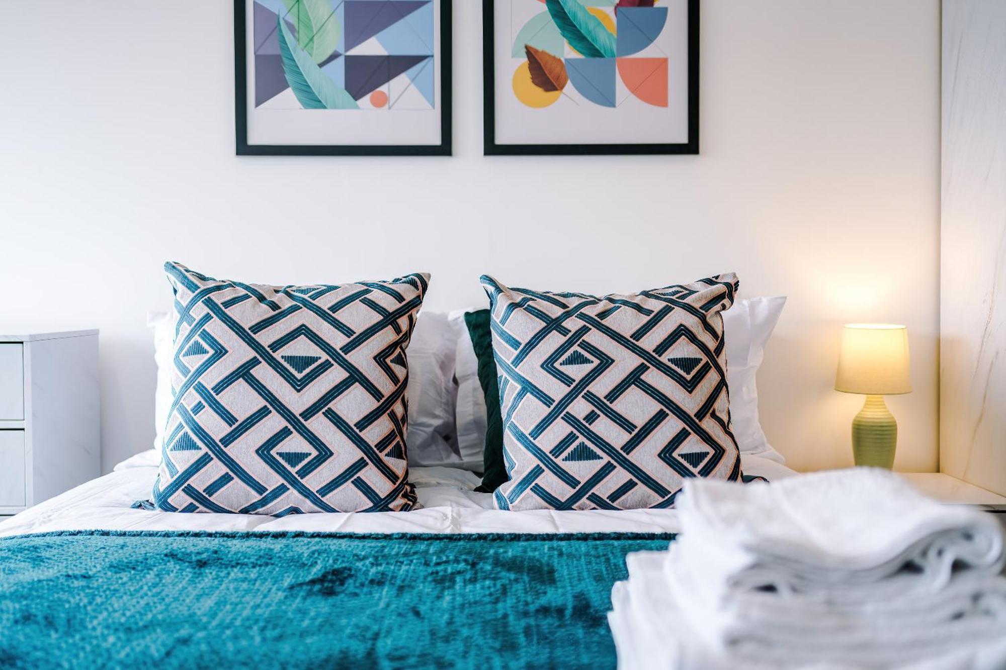 Charles House Serviced Apartments Preston  Bagian luar foto
