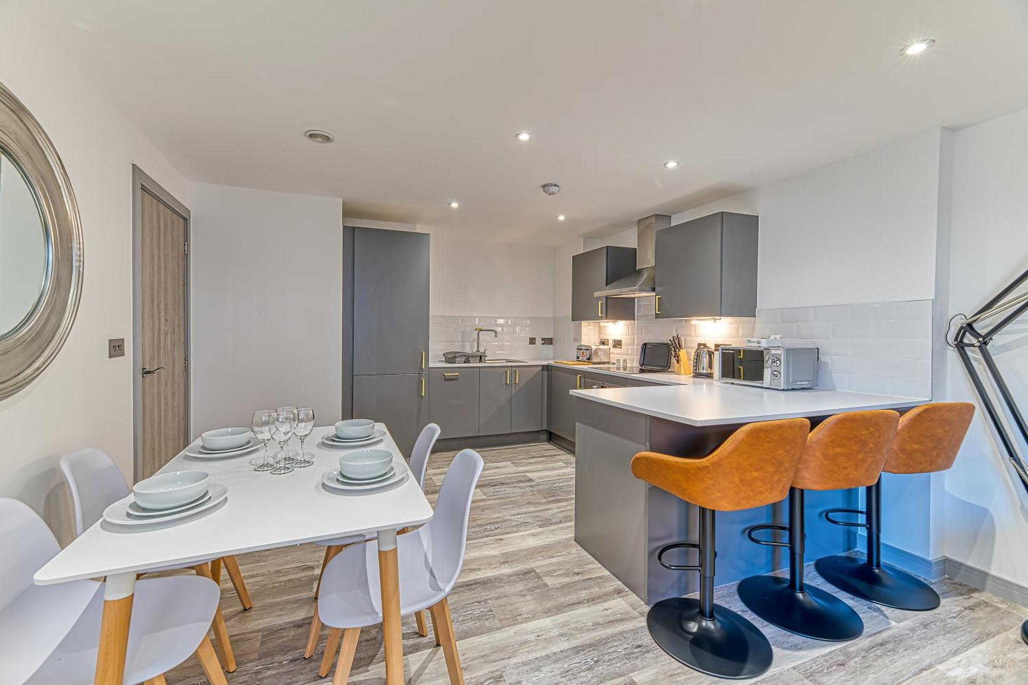 Charles House Serviced Apartments Preston  Bagian luar foto