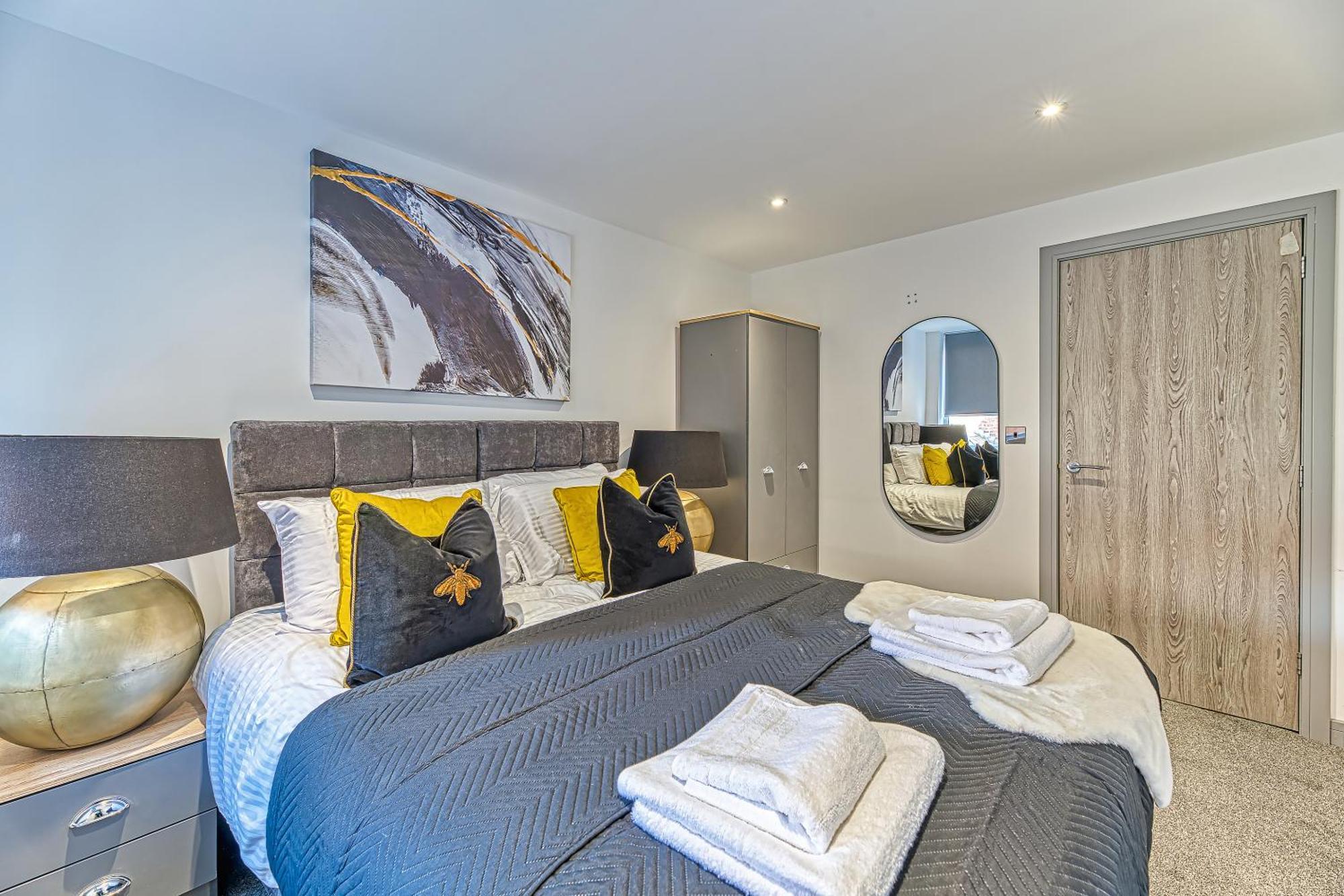 Charles House Serviced Apartments Preston  Bagian luar foto