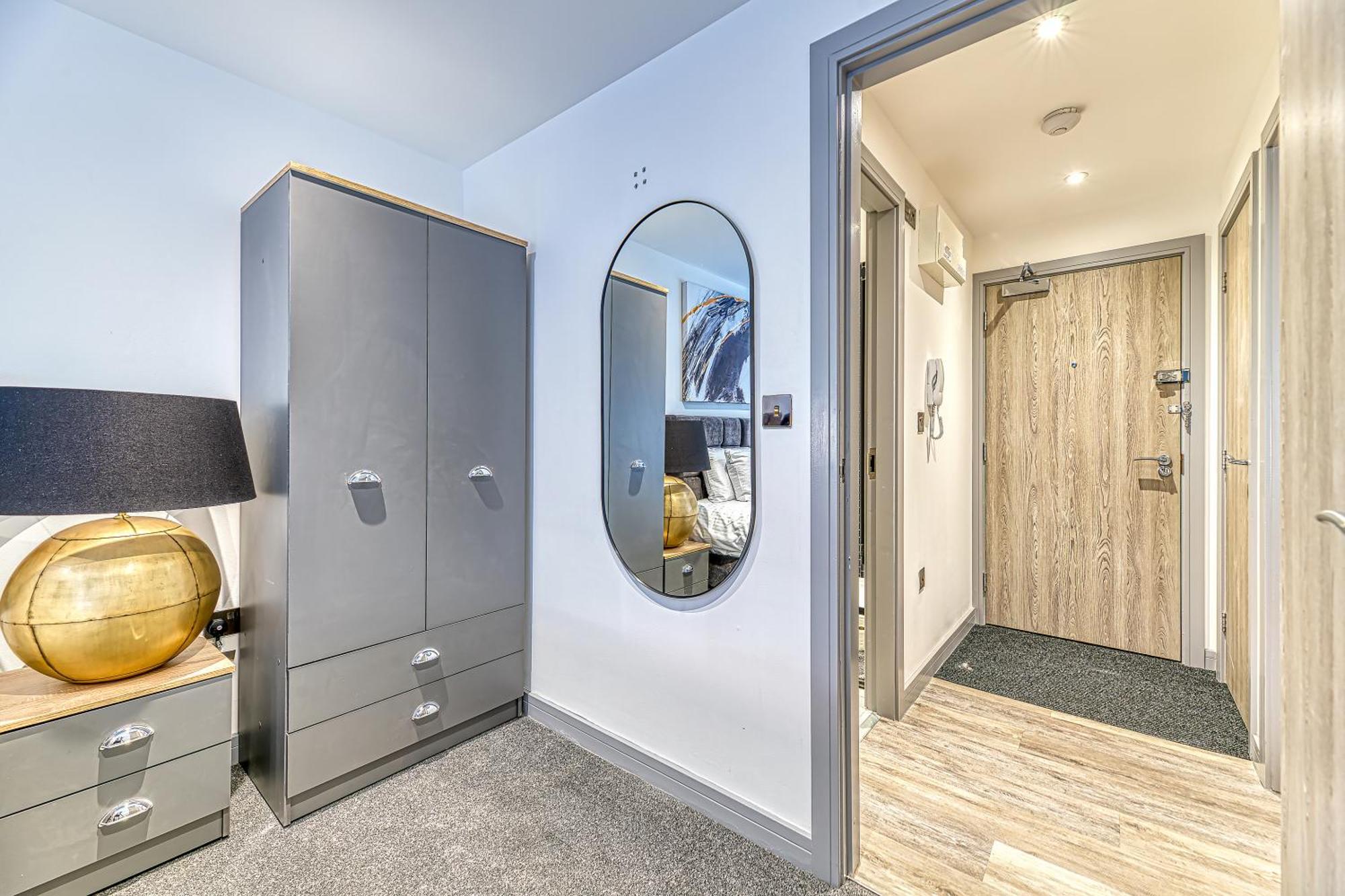 Charles House Serviced Apartments Preston  Bagian luar foto